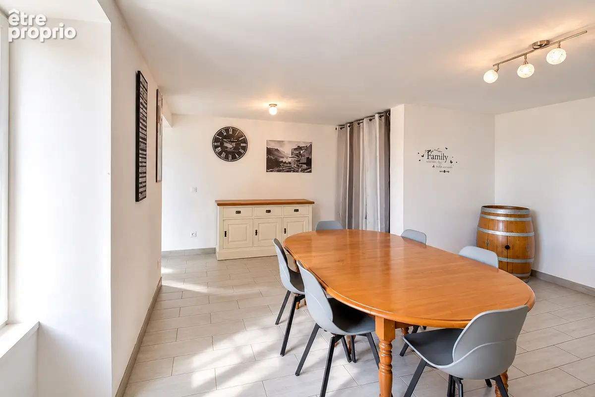 Partie de mas rénovée  4 chambres dpe b terrain de plus de 6 000 m² - photo 3