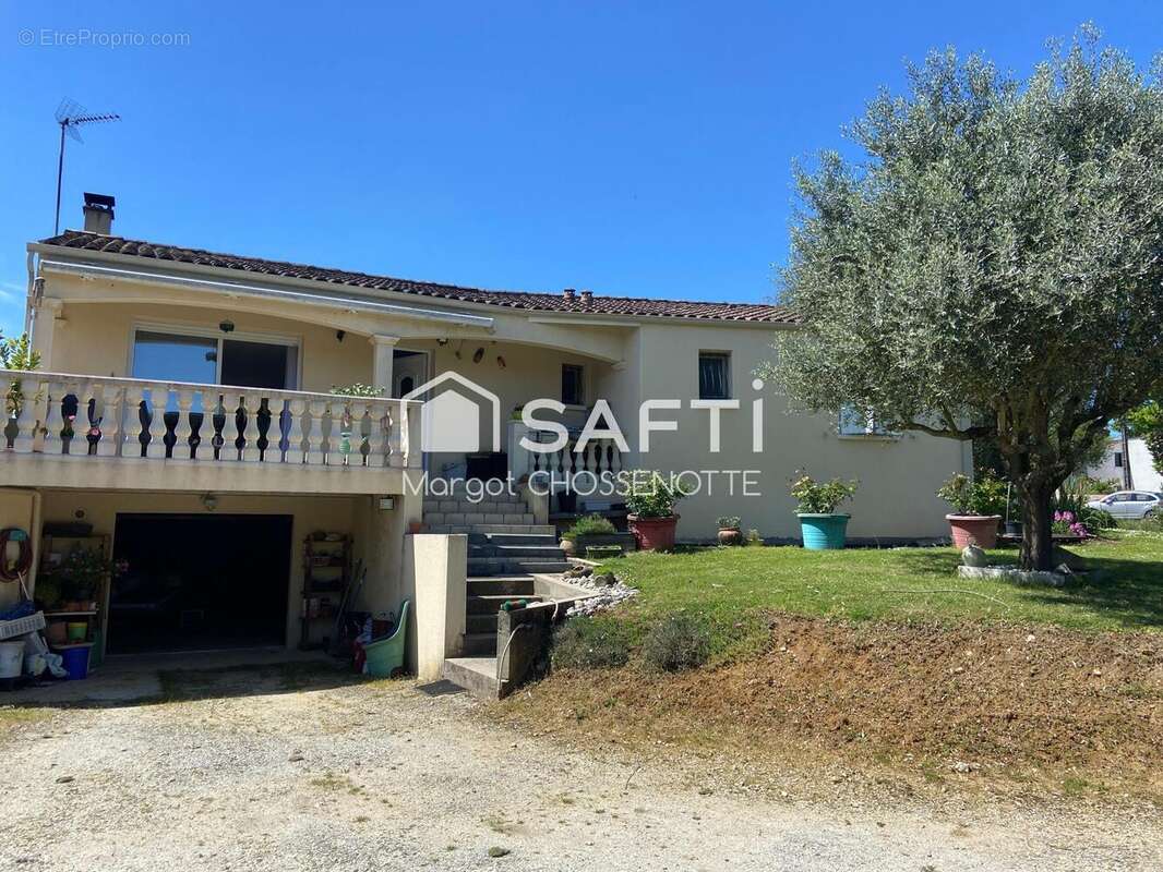 Photo 3 - Maison à ECOYEUX