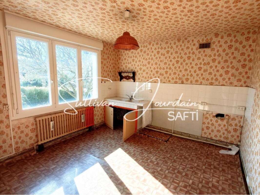 Photo 4 - Maison à SAINT-MARTIN-DES-CHAMPS