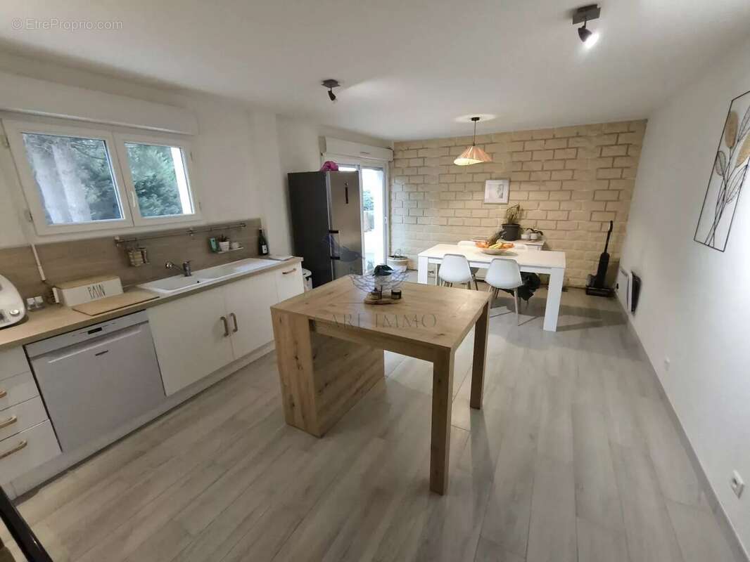 Appartement à LIERGUES