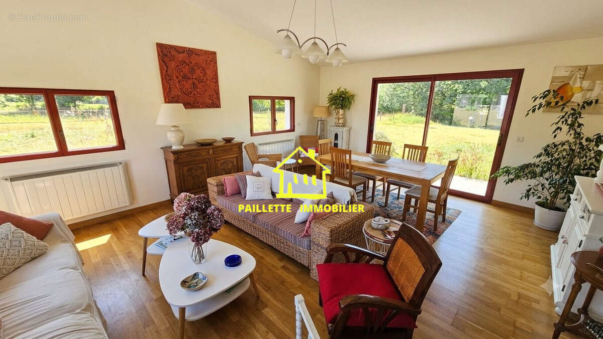 Maison 160 m² à Goderville  - photo 2
