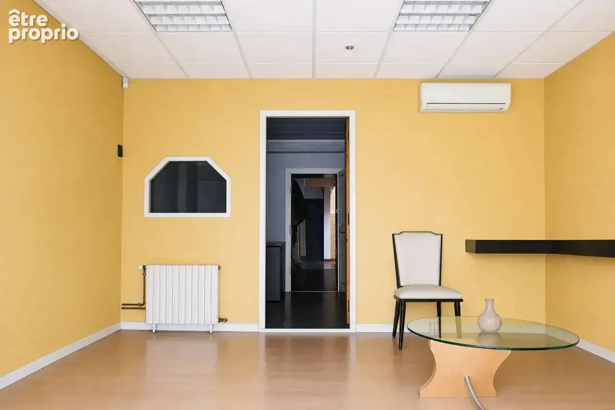 Maison de 5 pièces - 108 m²  en vente à La Châtre - photo 6