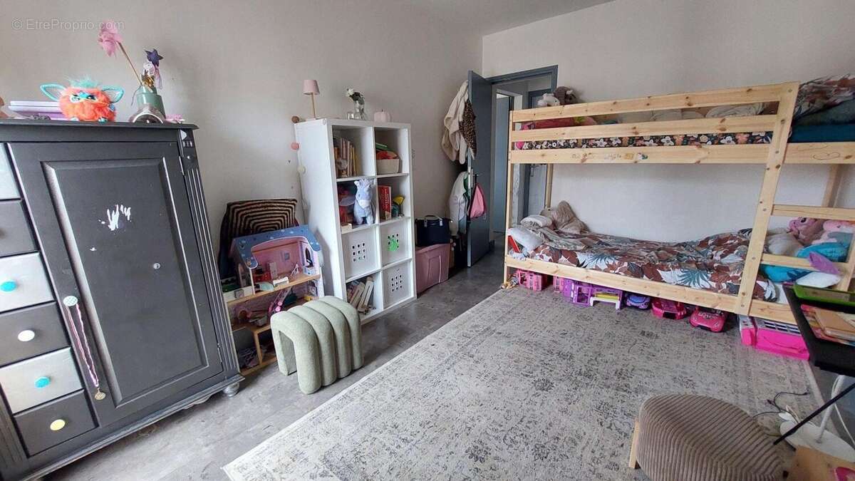 Photo 4 - Appartement à LA CHAPELLE-SAINT-MESMIN