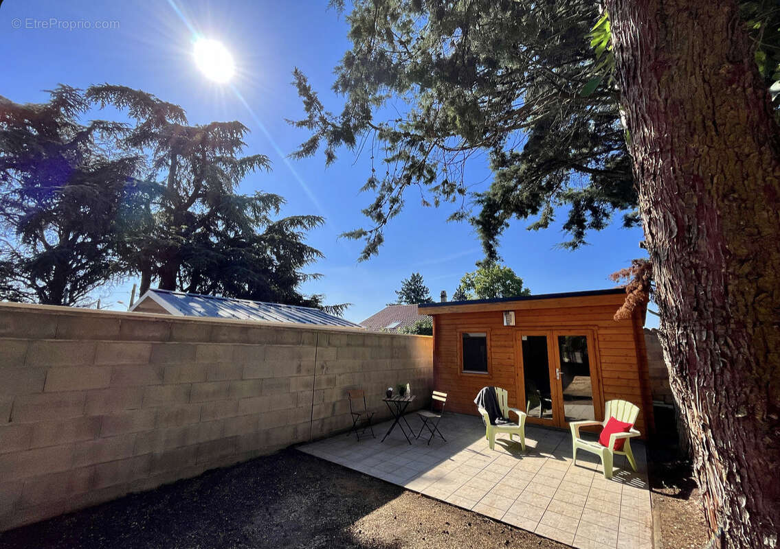 Appartement à TERNAY