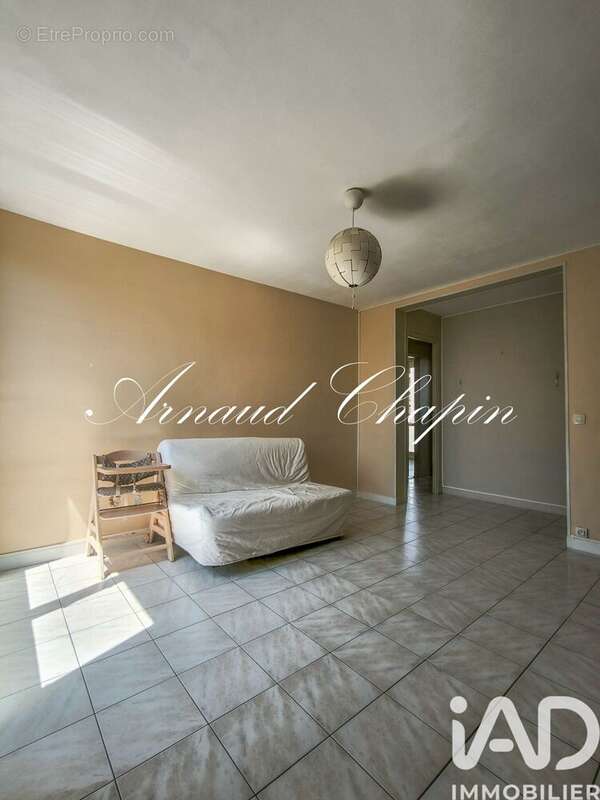 Photo 2 - Appartement à CHOISY-LE-ROI