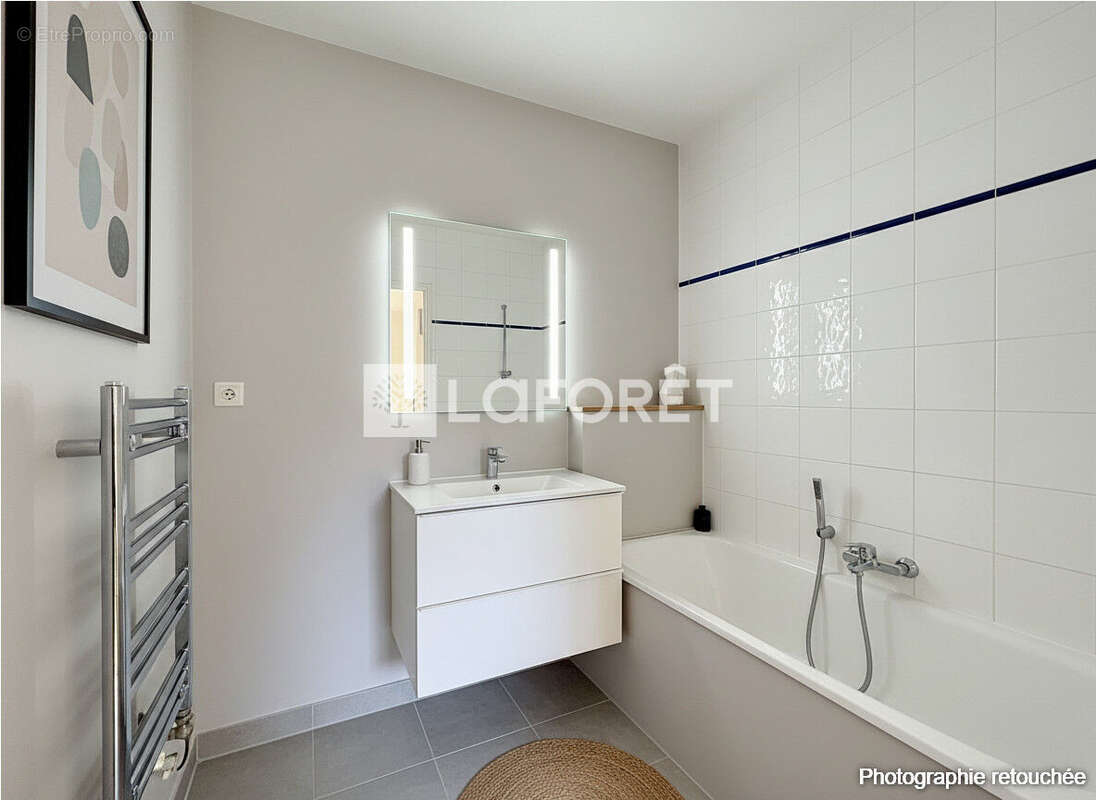Appartement à LEVALLOIS-PERRET