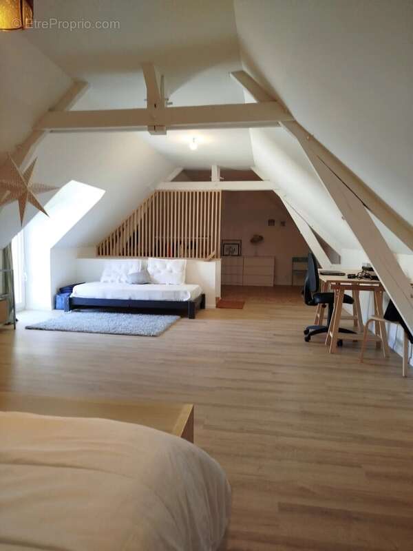 Maison à SAINT-PIERRE-DE-MAILLE