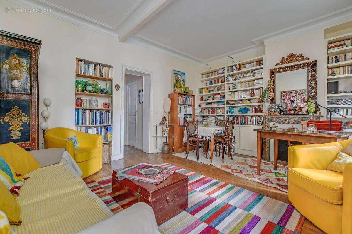 Appartement à PARIS-19E