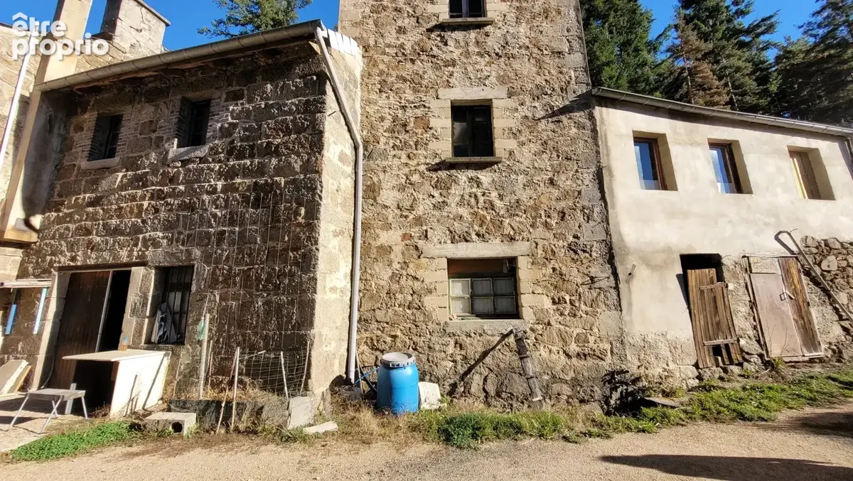 Maison à SAINT-AGREVE