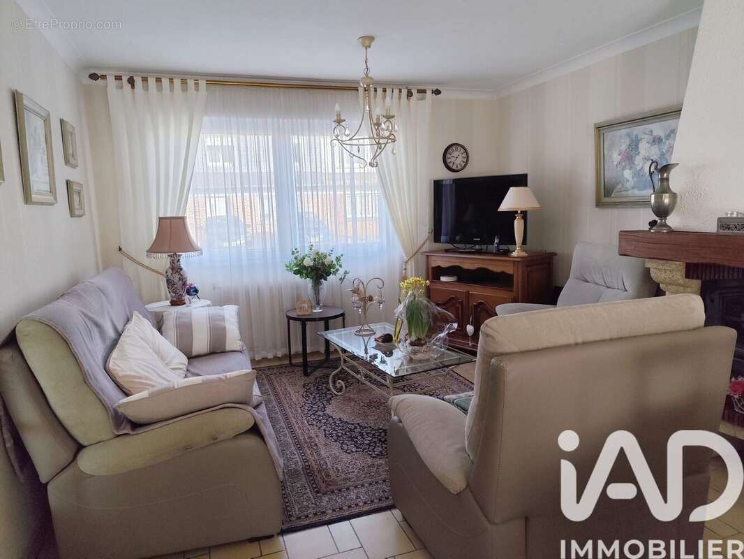 Photo 2 - Maison à NOYELLES-LES-VERMELLES