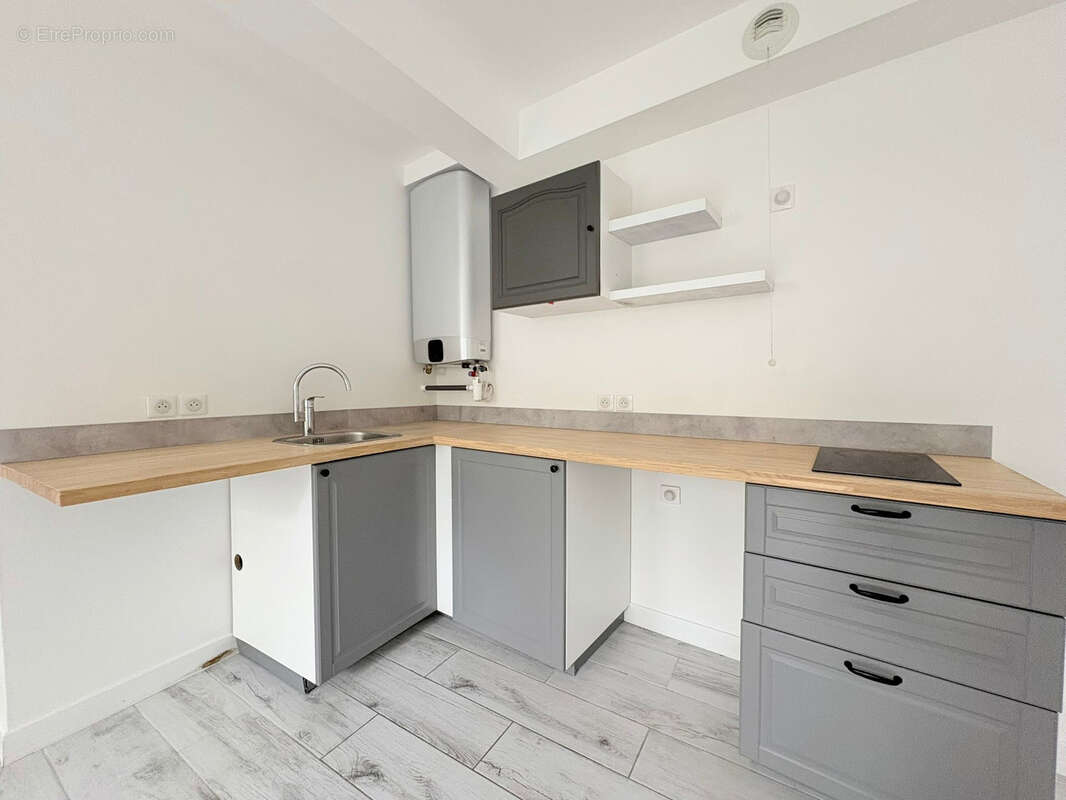 Appartement à LIMOURS