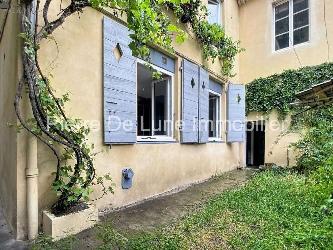 Appartement à LYON-1E