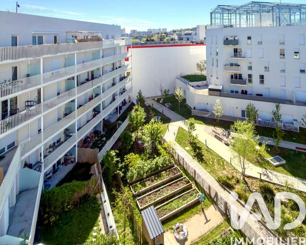 Photo 4 - Appartement à NOISY-LE-SEC