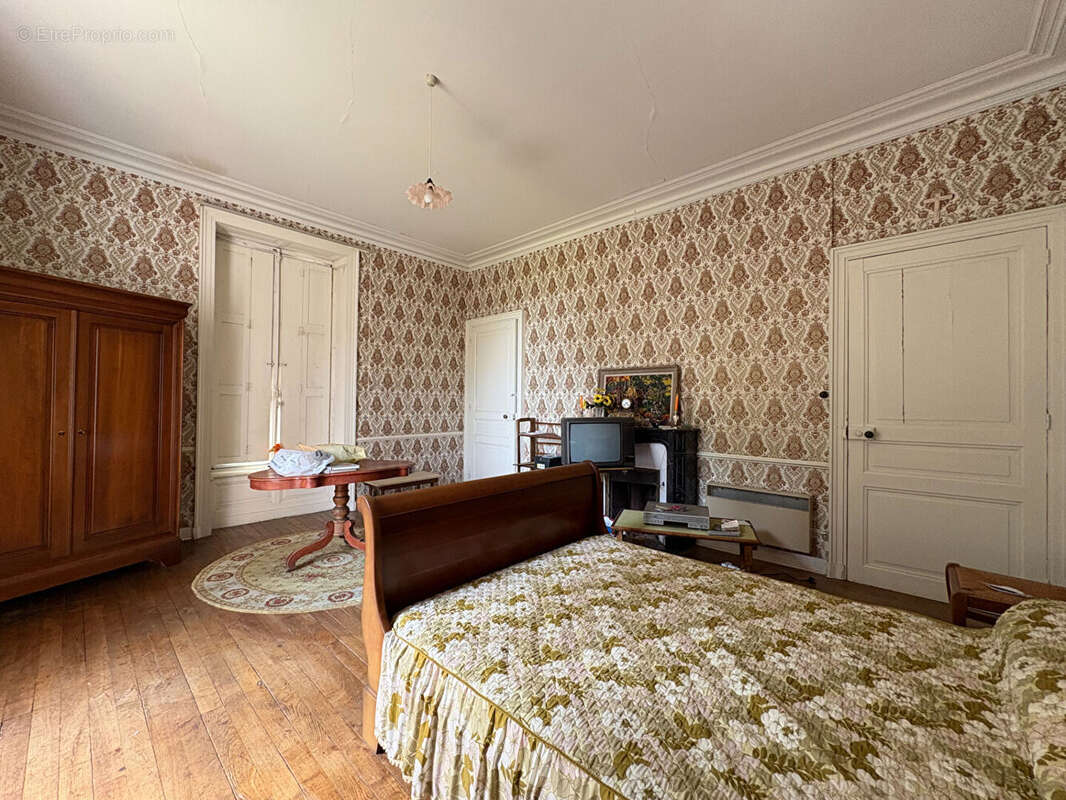 Maison de caractère à vendre - 336m² sur 2 hectares - Les Brulais, à 40 minutes de Rennes - photo 8