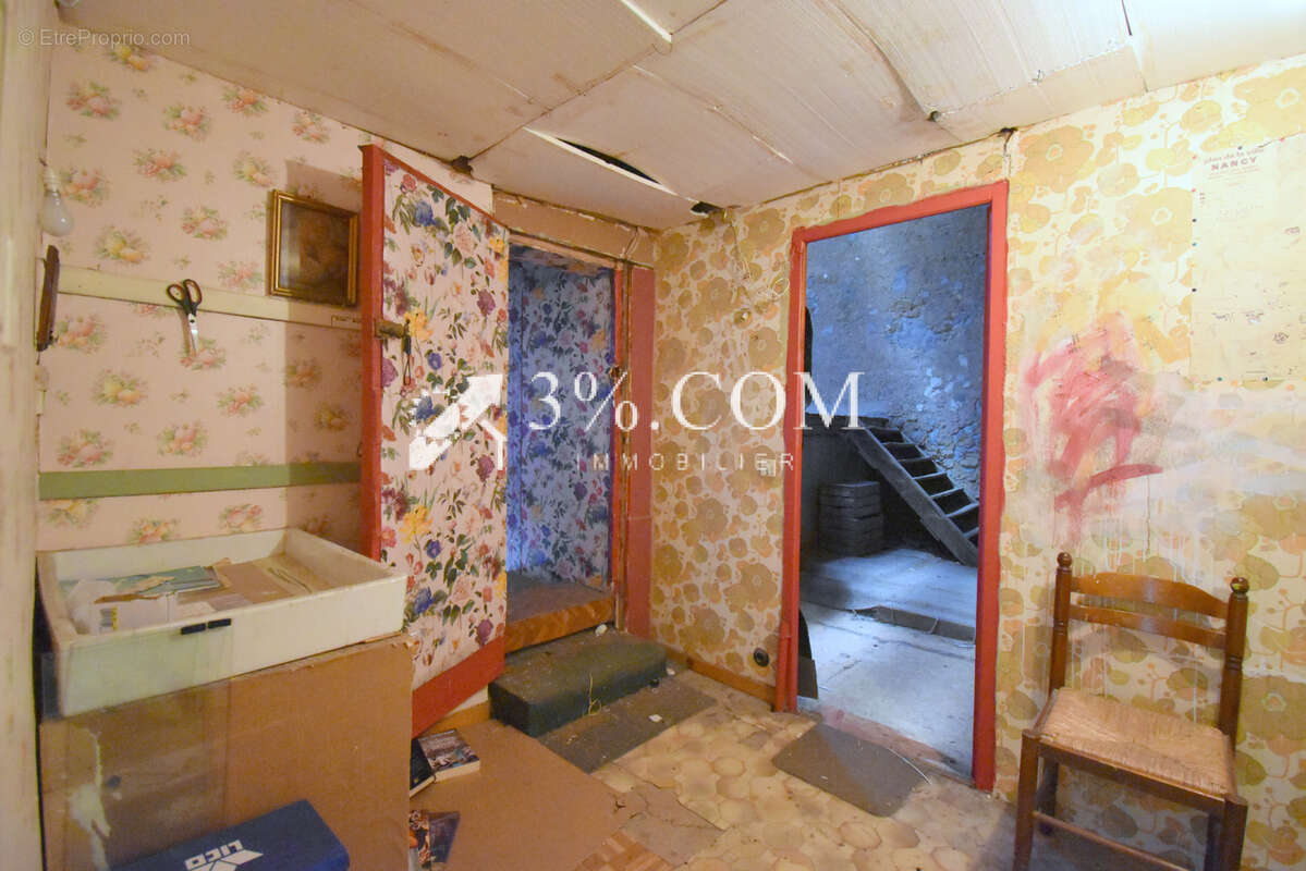 Maison avec garage à rénover sur Bulligny   Idéale premier achat, investisseur ou artisan - photo 12