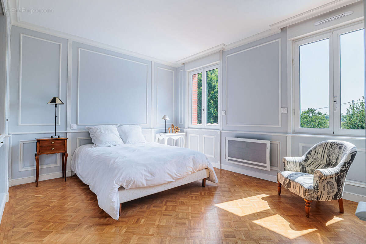 Maison à SAINT-ORENS-DE-GAMEVILLE