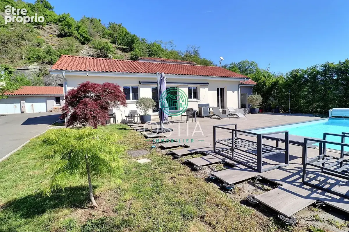 Villa Lorette 156 m2 - photo 2