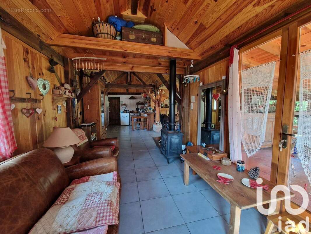 Photo 3 - Maison à ONESSE-ET-LAHARIE