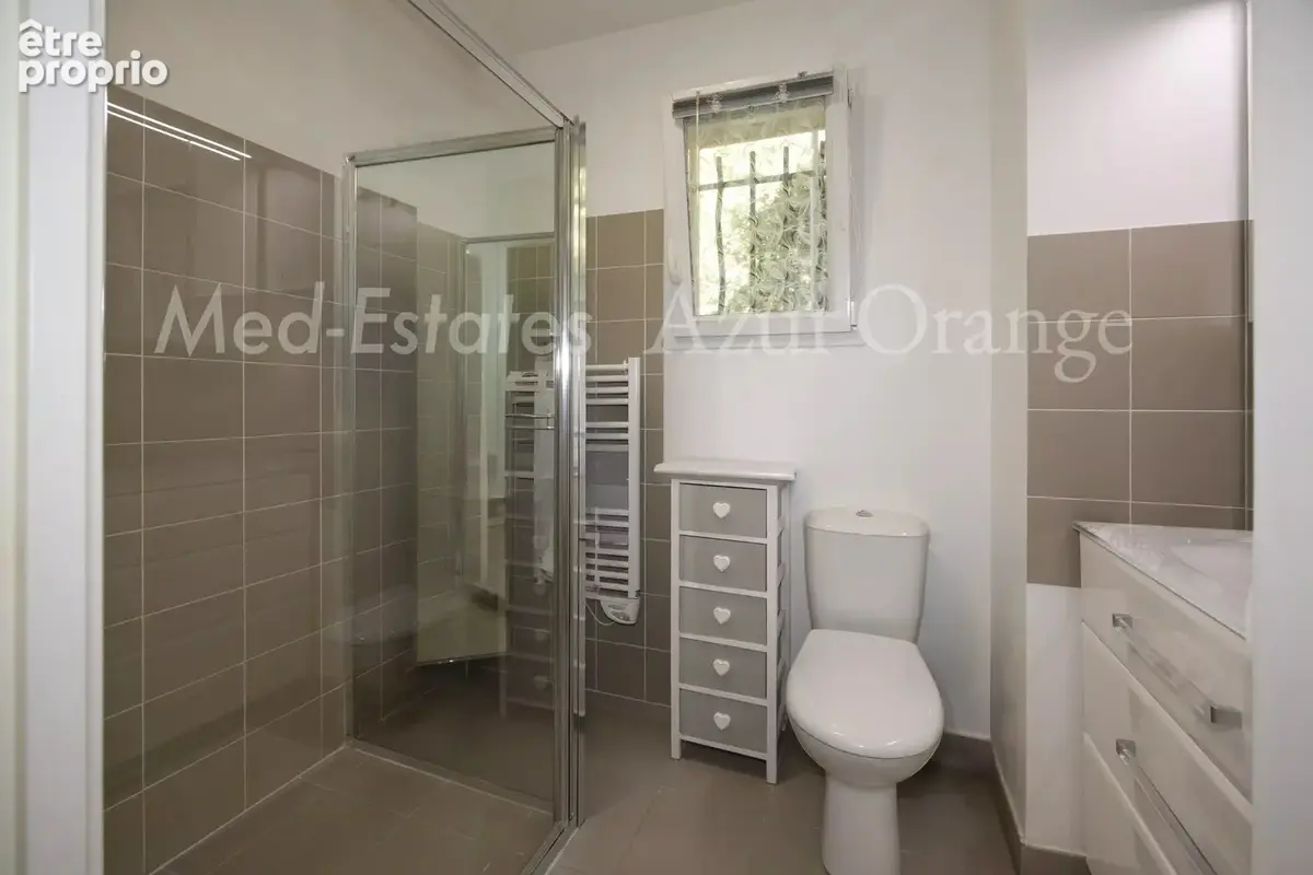 Grimaud village - Appartement T2 avec balcon et vue panoramique - photo 14