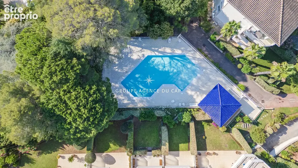 Appartement de standing 156 m² Saint-Raphaël Boulouris Terrasse 43 m² Piscine 2 garages - photo 3