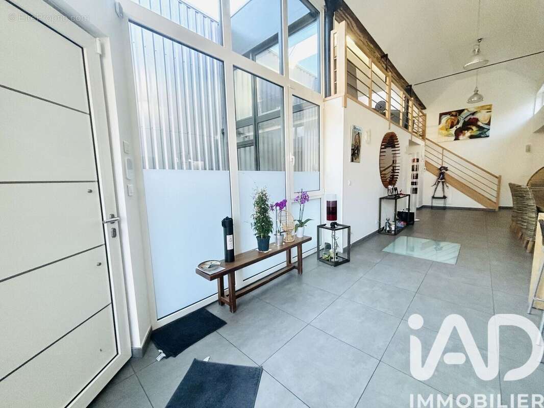 Photo 8 - Commerce à TOURCOING