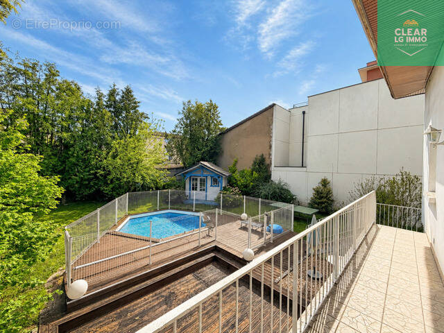 Maison à CLOUANGE