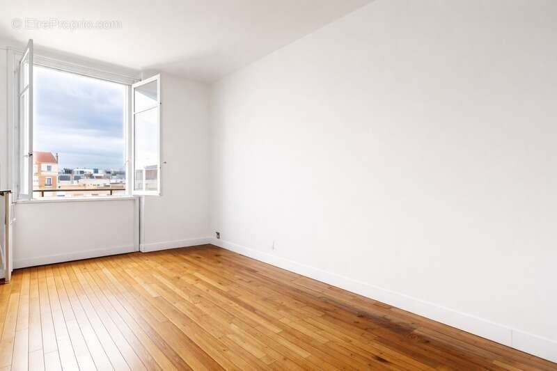 Appartement à MONTROUGE