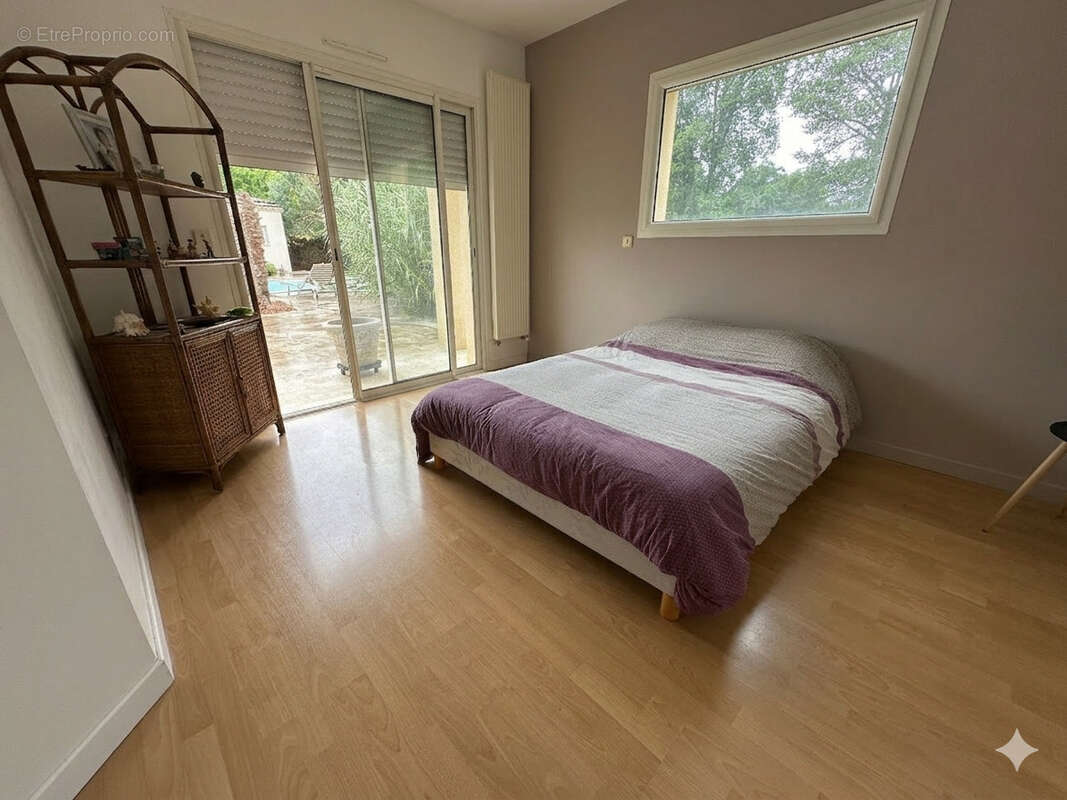 Maison à LE PIAN-MEDOC