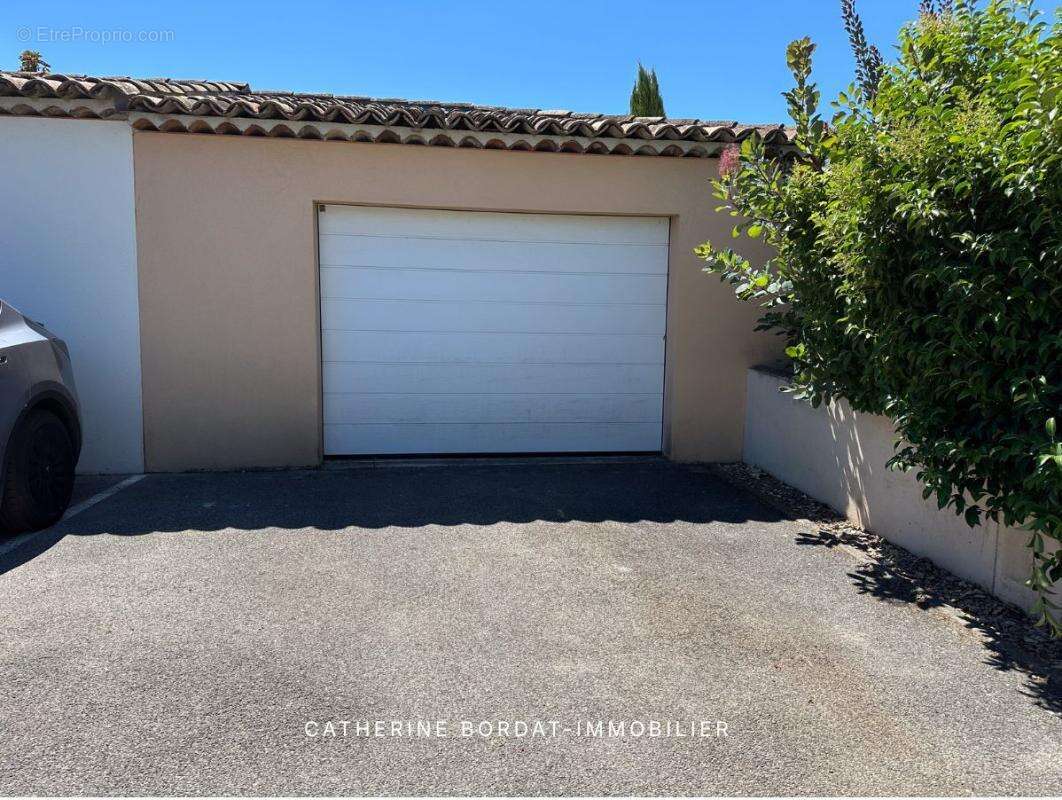 EXCLUSIVITÉ - Maison Mallemort Domaine de Pont Royal 6 pièces 160 m2 - photo 12
