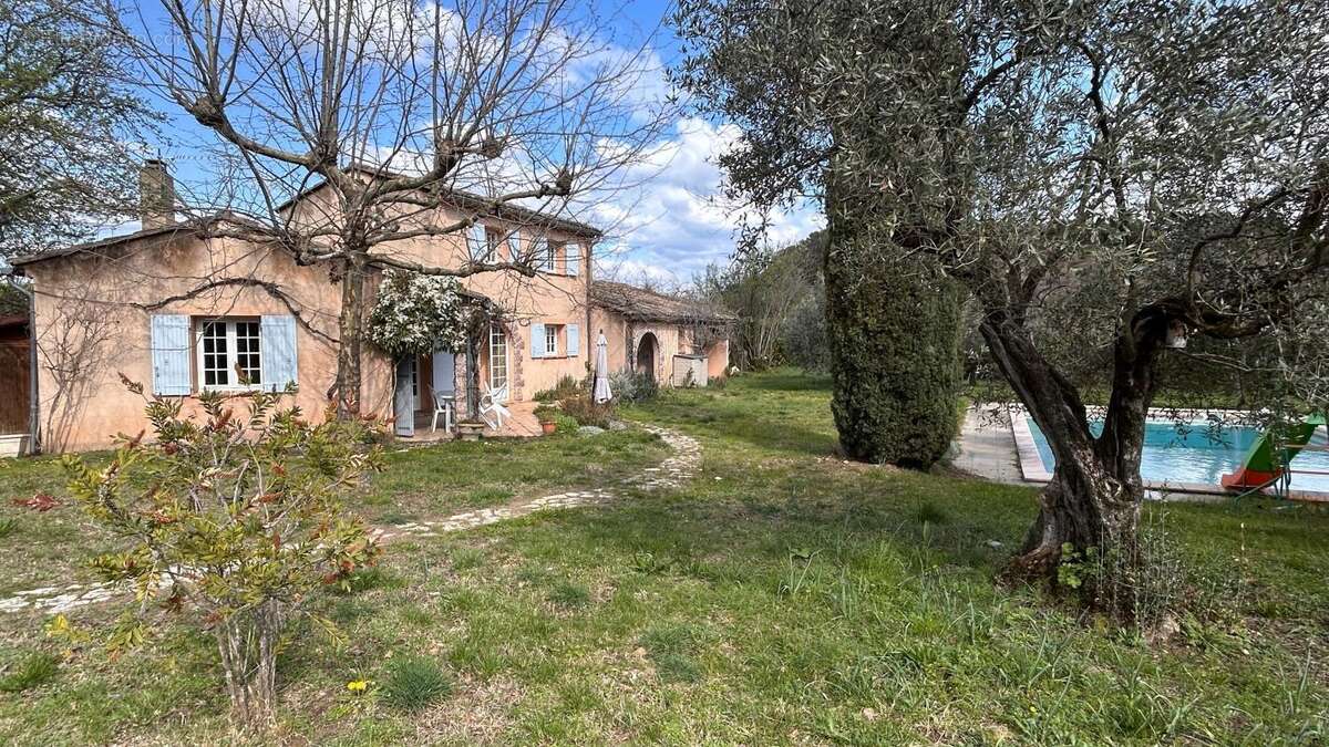 Maison à VAISON-LA-ROMAINE