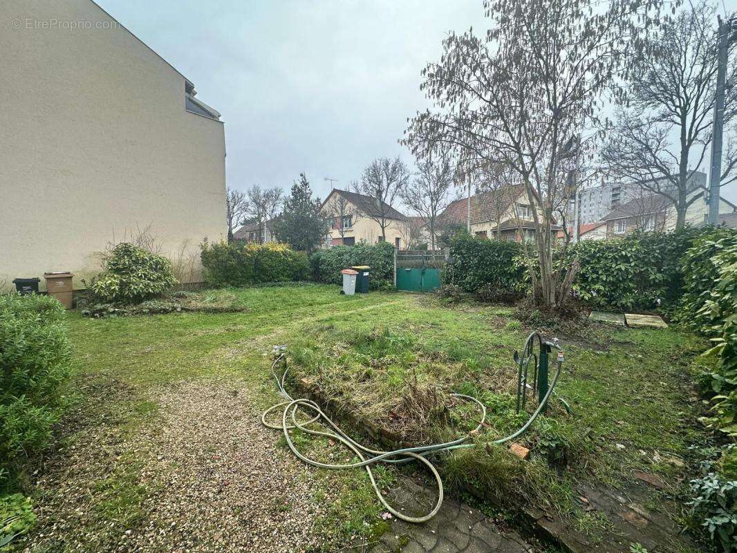 Maison à VILLEMOMBLE