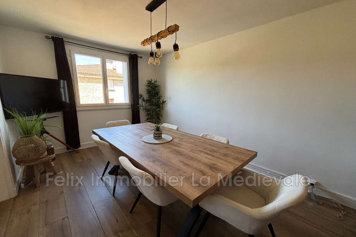 Appartement à SARLAT-LA-CANEDA