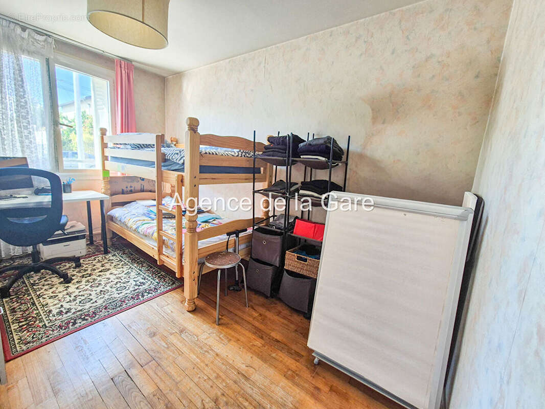 Appartement à HOUILLES