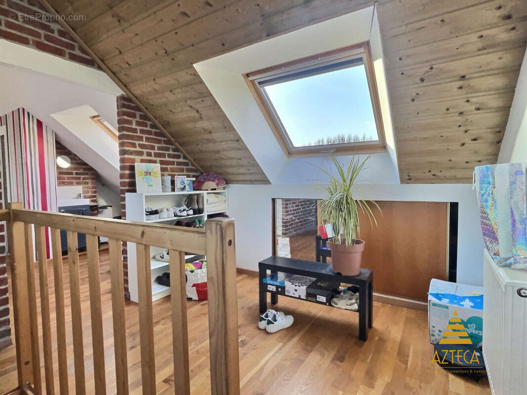 Maison à NEUVILLE-SAINT-REMY