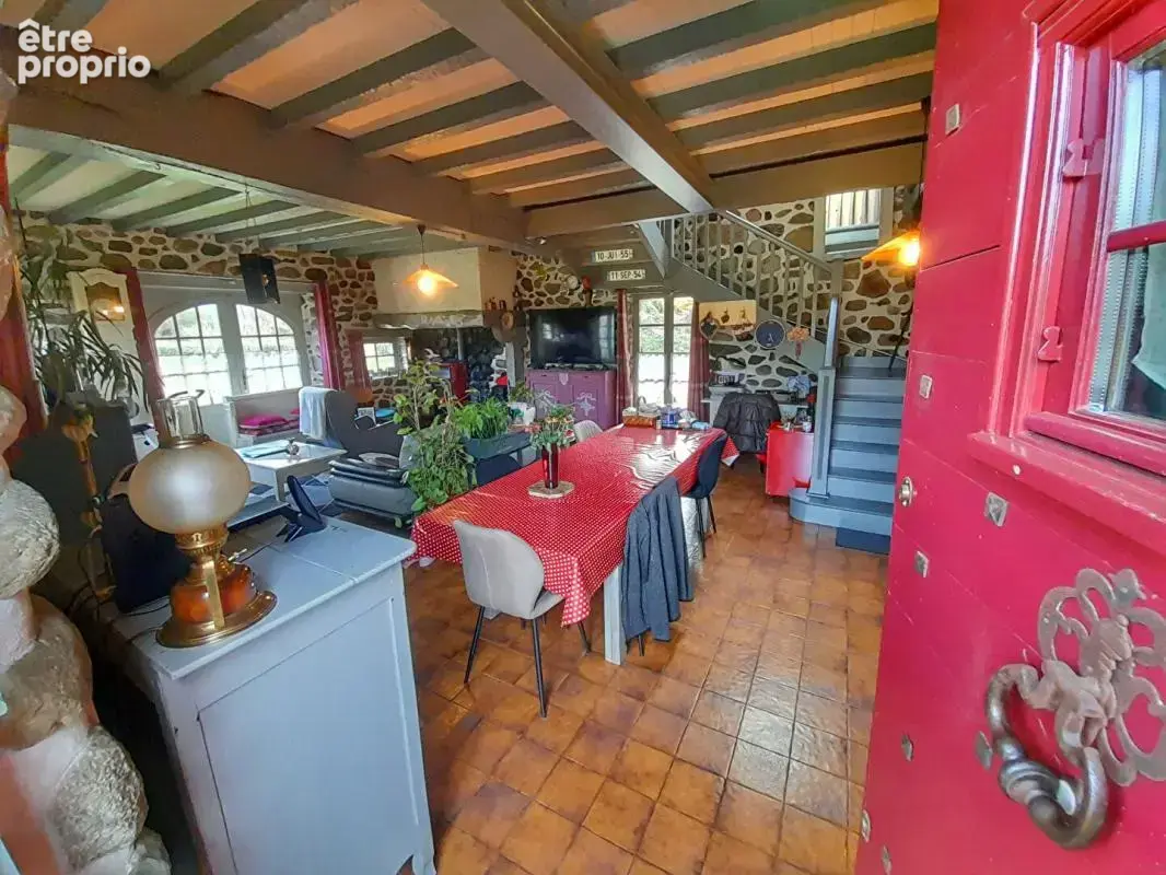 Maison à BUZY