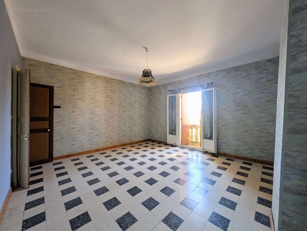 Maison de maître avec appartement indépendant – 259 m² - photo 7
