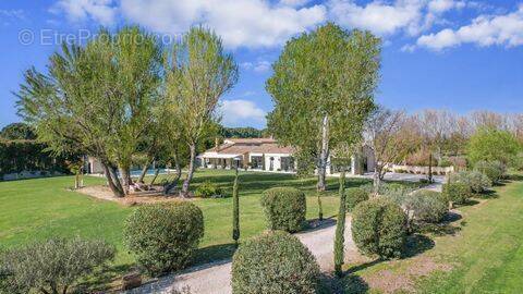 Maison à SAINT-REMY-DE-PROVENCE