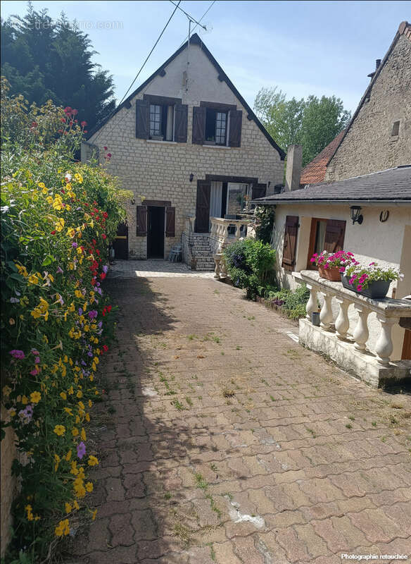 Maison à CIVRAY-DE-TOURAINE
