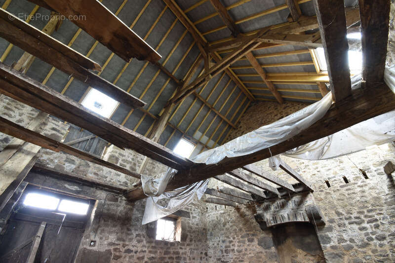 Maison à SAINT-FRAIMBAULT