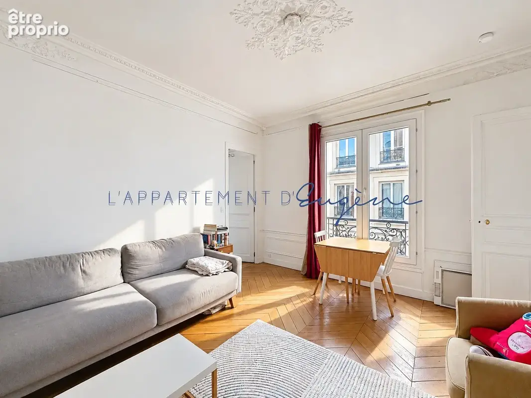 Paris 9EME, Rue Pierre-Semard - 2 pièces de charme au calme, 4ᵉ étage - photo 4