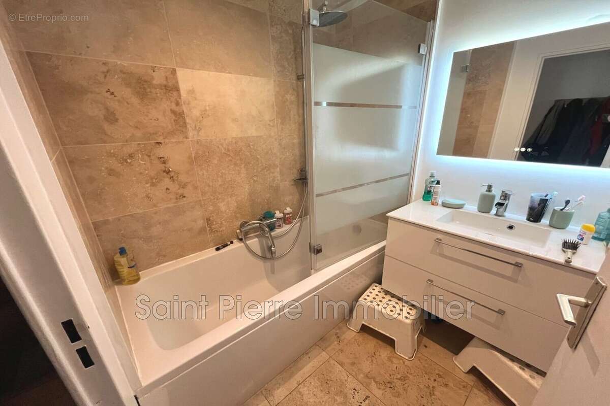 Appartement à CAGNES-SUR-MER