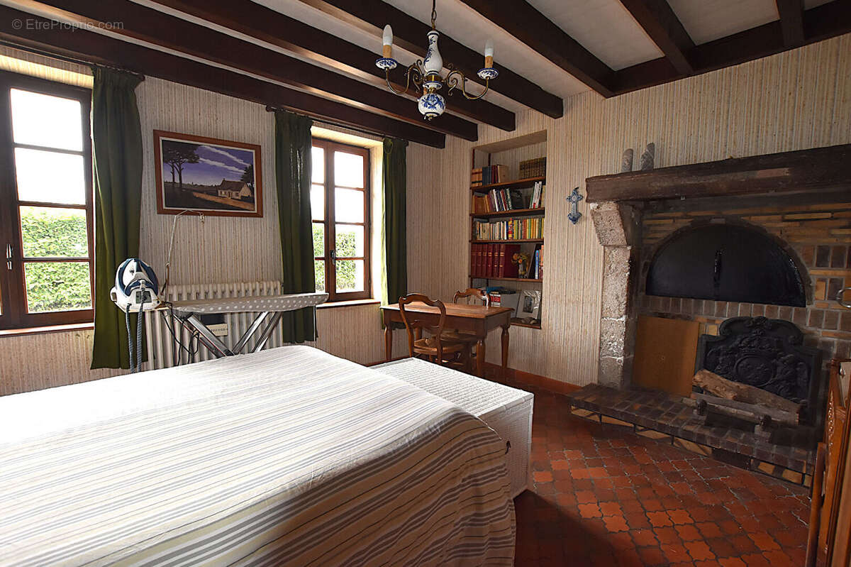 Maison avec cachet et beau terrain : - photo 17
