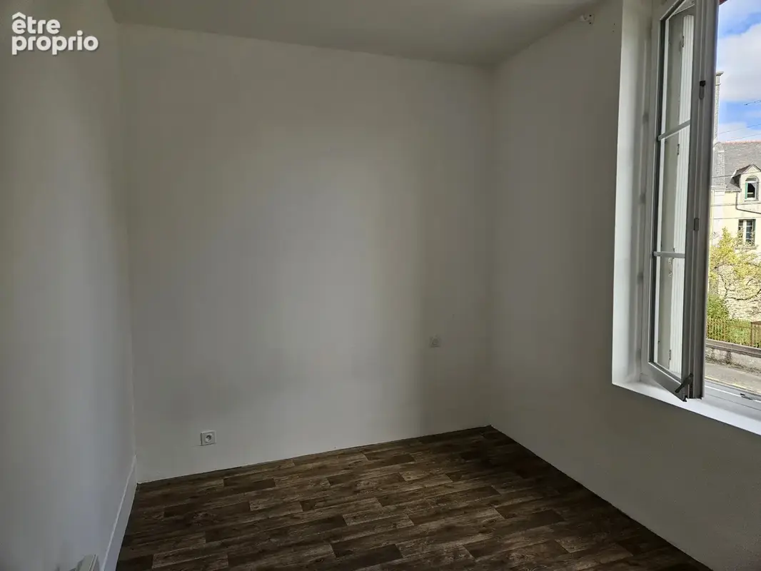 Maison - 110m2 - 9 pièces - photo 5