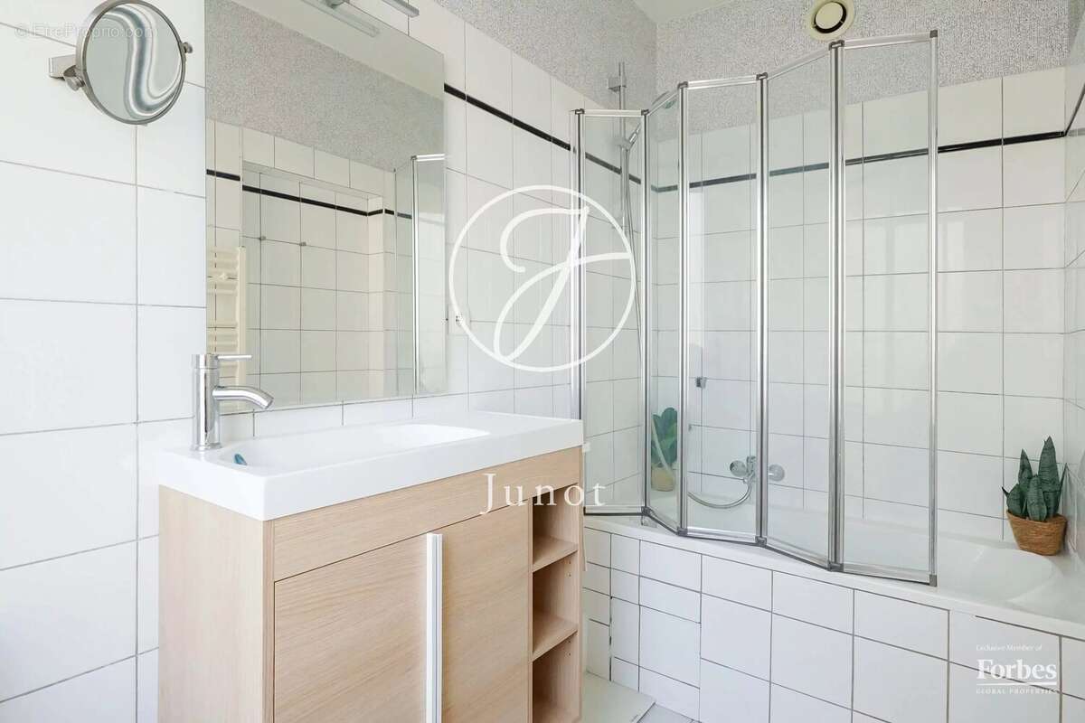 Maison à BOULOGNE-BILLANCOURT