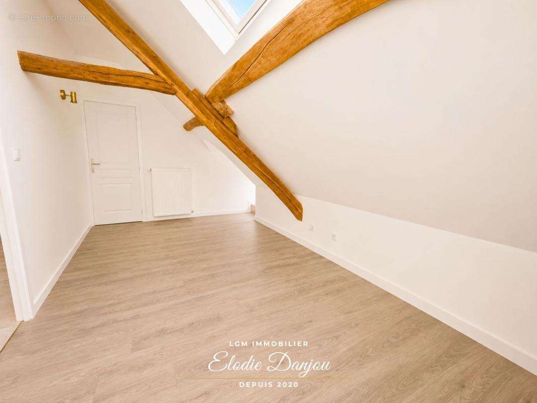 Maison rénovée 3 chambres, garage et jardin - Aux portes de Châteaudun - photo 11