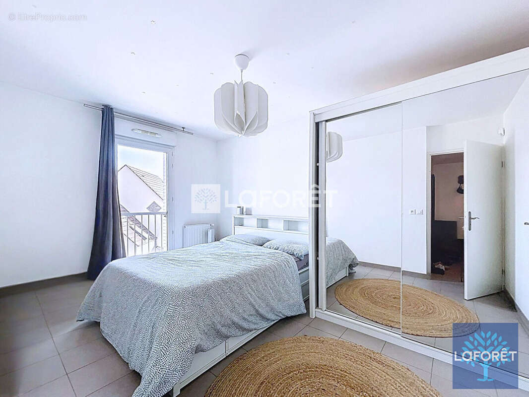 Appartement à VIGNEUX-SUR-SEINE