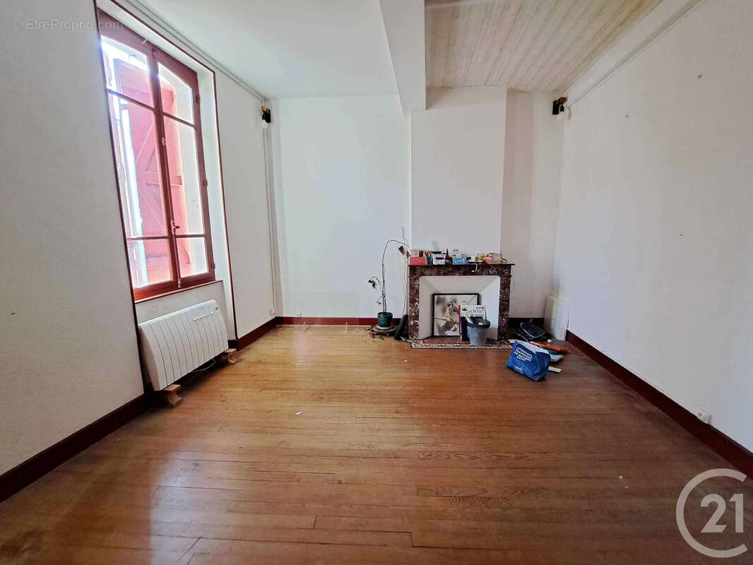 Maison à MONTESQUIEU-VOLVESTRE