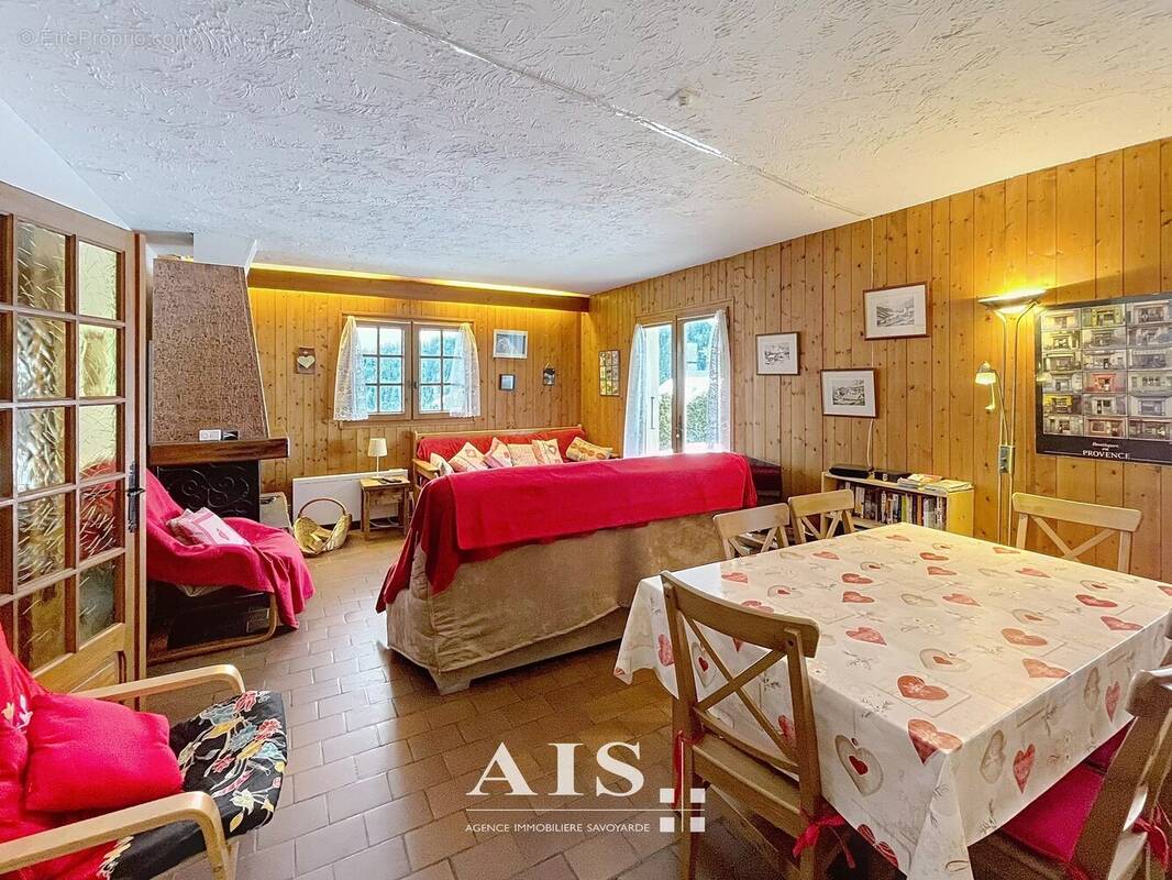 Appartement à SAINT-GERVAIS-LES-BAINS
