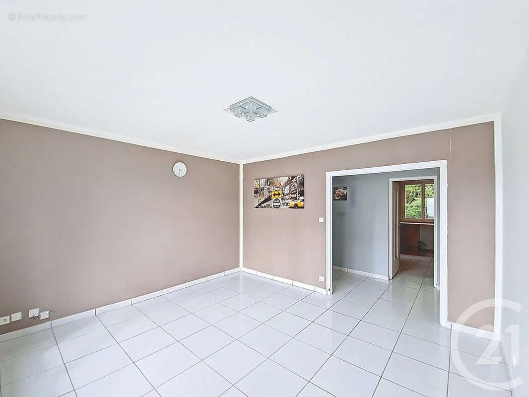 Appartement à FEYZIN
