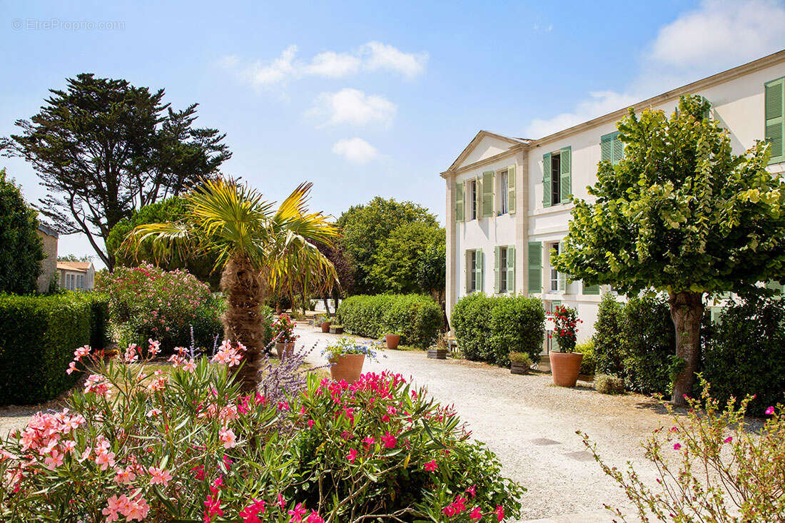 Appartement à SAINT-MARTIN-DE-RE